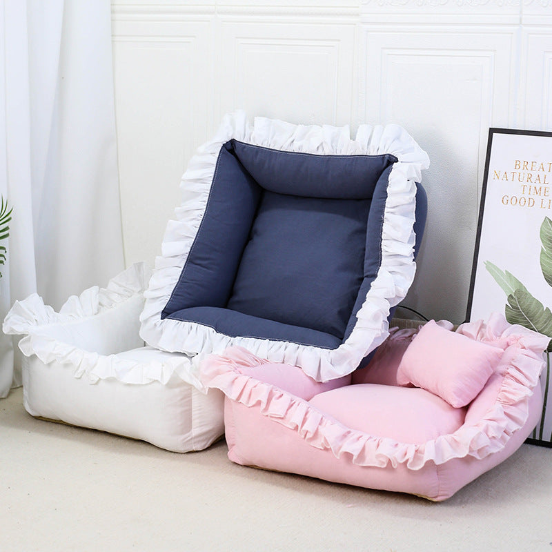 Chic Ruffled Dog Bed - Shop Pet Luxury & Comfort Year-Round - CatebyPets
