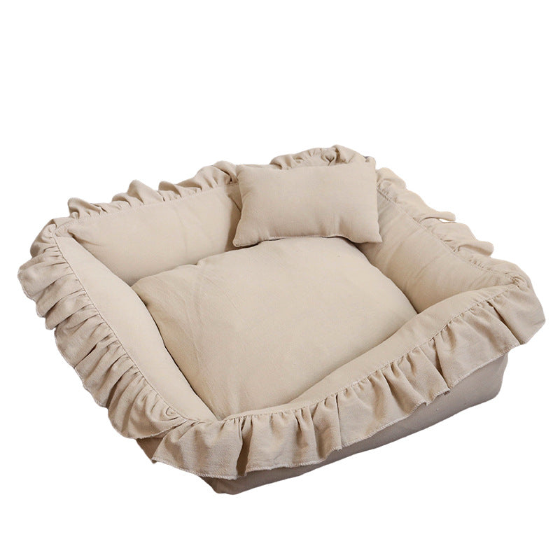 Chic Ruffled Dog Bed - Shop Pet Luxury & Comfort Year-Round - CatebyPets