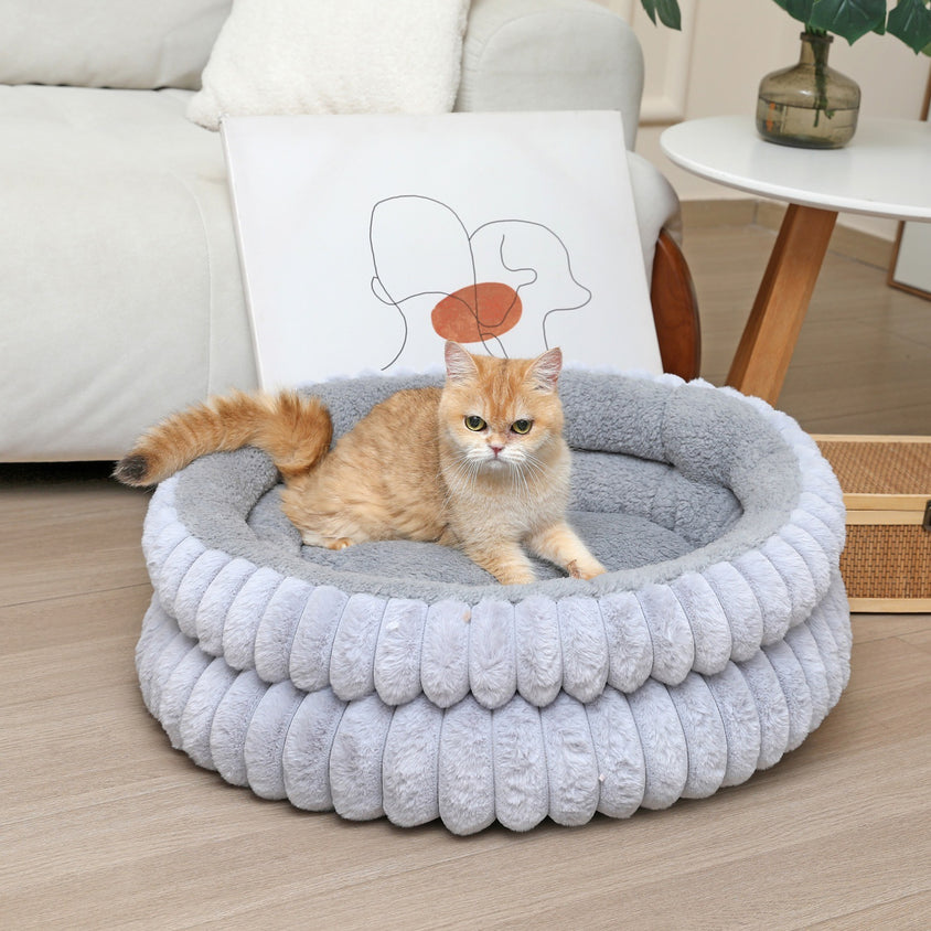 Cozy Plush Velvet Bed Makes: Luxury Decorative Set - CatebyPets