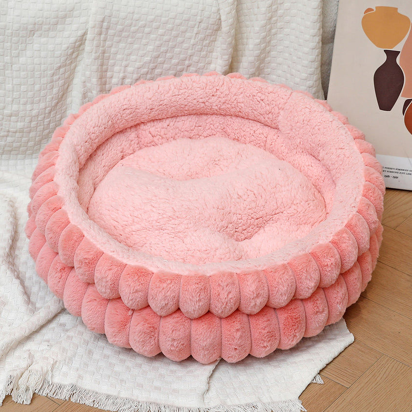 Cozy Plush Velvet Bed Makes: Luxury Decorative Set - CatebyPets